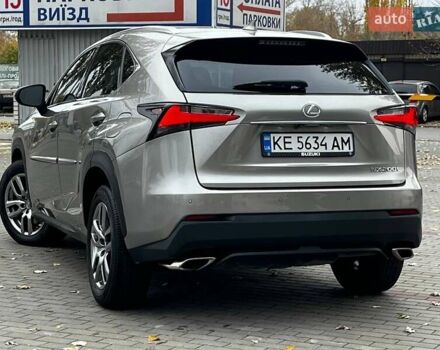 Серый Лексус НХ, объемом двигателя 2 л и пробегом 137 тыс. км за 17800 $, фото 1 на Automoto.ua