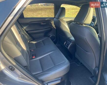 Серый Лексус НХ, объемом двигателя 2 л и пробегом 150 тыс. км за 21500 $, фото 17 на Automoto.ua