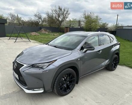 Сірий Лексус НХ, об'ємом двигуна 2 л та пробігом 154 тис. км за 28900 $, фото 18 на Automoto.ua