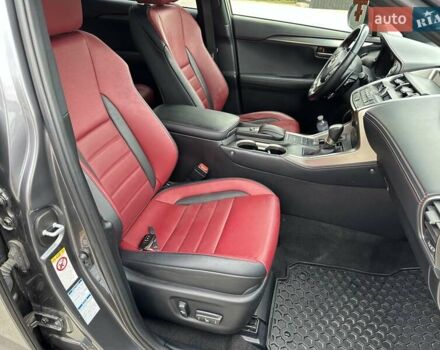 Сірий Лексус НХ, об'ємом двигуна 2 л та пробігом 154 тис. км за 28900 $, фото 29 на Automoto.ua