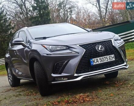 Сірий Лексус НХ, об'ємом двигуна 2 л та пробігом 160 тис. км за 23000 $, фото 2 на Automoto.ua