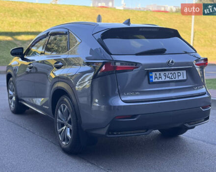 Сірий Лексус НХ, об'ємом двигуна 2.5 л та пробігом 148 тис. км за 28500 $, фото 6 на Automoto.ua