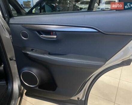 Сірий Лексус НХ, об'ємом двигуна 2.49 л та пробігом 55 тис. км за 29500 $, фото 43 на Automoto.ua