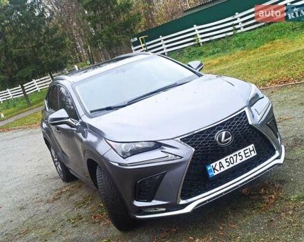 Сірий Лексус НХ, об'ємом двигуна 2 л та пробігом 160 тис. км за 23000 $, фото 3 на Automoto.ua