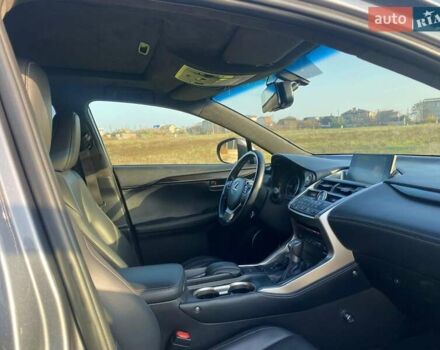 Серый Лексус НХ, объемом двигателя 2 л и пробегом 150 тыс. км за 21500 $, фото 22 на Automoto.ua