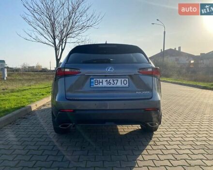 Серый Лексус НХ, объемом двигателя 2 л и пробегом 150 тыс. км за 21500 $, фото 6 на Automoto.ua