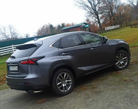 Серый Лексус НХ, объемом двигателя 2 л и пробегом 160 тыс. км за 23000 $, фото 3 на Automoto.ua