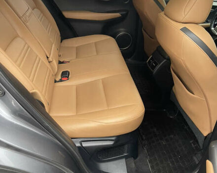 Сірий Лексус НХ, об'ємом двигуна 2 л та пробігом 142 тис. км за 20800 $, фото 19 на Automoto.ua