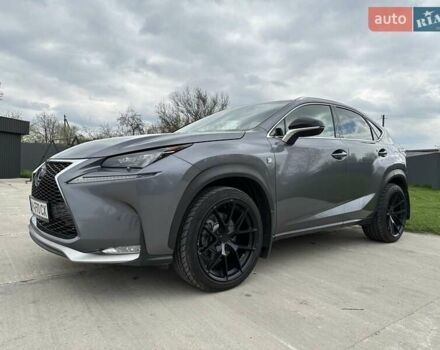 Сірий Лексус НХ, об'ємом двигуна 2 л та пробігом 154 тис. км за 28900 $, фото 17 на Automoto.ua