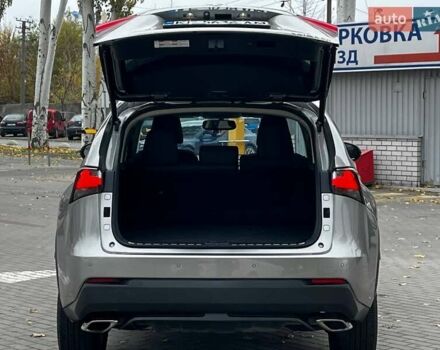 Серый Лексус НХ, объемом двигателя 2 л и пробегом 137 тыс. км за 17800 $, фото 8 на Automoto.ua