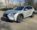 Сірий Лексус НХ, об'ємом двигуна 2 л та пробігом 176 тис. км за 20000 $, фото 1 на Automoto.ua