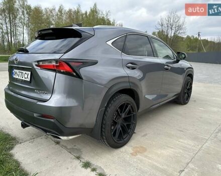 Сірий Лексус НХ, об'ємом двигуна 2 л та пробігом 154 тис. км за 28900 $, фото 5 на Automoto.ua