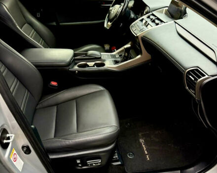 Серый Лексус НХ, объемом двигателя 2 л и пробегом 111 тыс. км за 17900 $, фото 14 на Automoto.ua