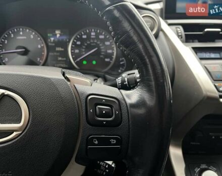 Серый Лексус НХ, объемом двигателя 2 л и пробегом 137 тыс. км за 17800 $, фото 26 на Automoto.ua