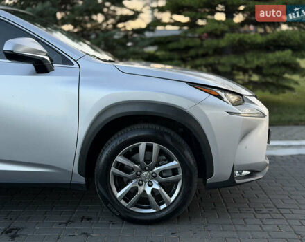 Сірий Лексус НХ, об'ємом двигуна 2 л та пробігом 105 тис. км за 22000 $, фото 23 на Automoto.ua