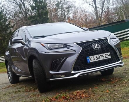 Серый Лексус НХ, объемом двигателя 2 л и пробегом 160 тыс. км за 23000 $, фото 1 на Automoto.ua