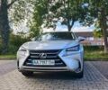 Сірий Лексус НХ, об'ємом двигуна 2 л та пробігом 110 тис. км за 19000 $, фото 1 на Automoto.ua