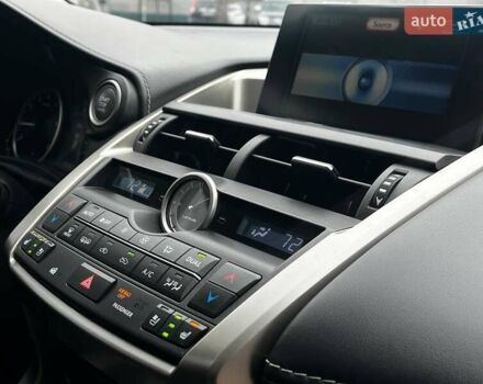 Серый Лексус НХ, объемом двигателя 2 л и пробегом 137 тыс. км за 17800 $, фото 21 на Automoto.ua