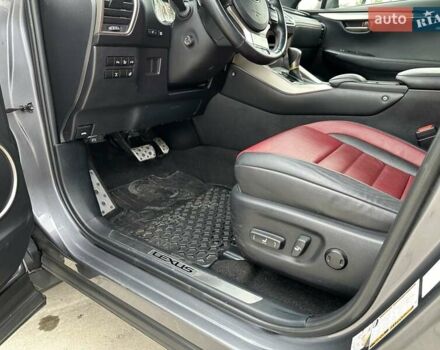 Сірий Лексус НХ, об'ємом двигуна 2 л та пробігом 154 тис. км за 28900 $, фото 15 на Automoto.ua