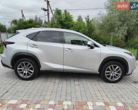Сірий Лексус НХ, об'ємом двигуна 2 л та пробігом 57 тис. км за 21800 $, фото 3 на Automoto.ua