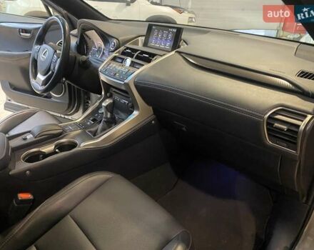 Сірий Лексус НХ, об'ємом двигуна 2.49 л та пробігом 55 тис. км за 29500 $, фото 35 на Automoto.ua