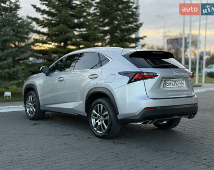 Сірий Лексус НХ, об'ємом двигуна 2 л та пробігом 105 тис. км за 22000 $, фото 19 на Automoto.ua