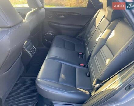 Серый Лексус НХ, объемом двигателя 2 л и пробегом 150 тыс. км за 21500 $, фото 10 на Automoto.ua