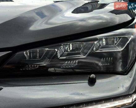 Сірий Лексус НХ, об'ємом двигуна 2 л та пробігом 190 тис. км за 20900 $, фото 10 на Automoto.ua