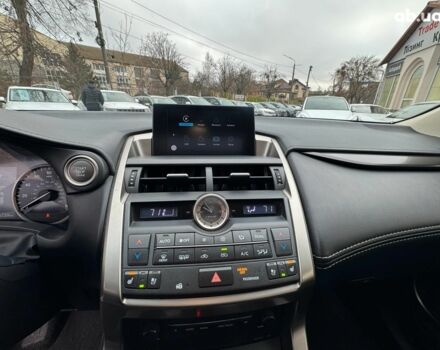 Серый Лексус НХ, объемом двигателя 2 л и пробегом 98 тыс. км за 27740 $, фото 34 на Automoto.ua