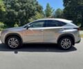 Сірий Лексус НХ, об'ємом двигуна 2 л та пробігом 115 тис. км за 19000 $, фото 3 на Automoto.ua
