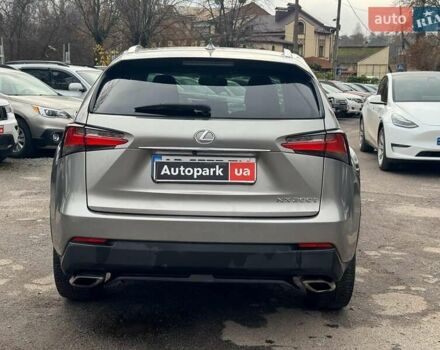 Серый Лексус НХ, объемом двигателя 2 л и пробегом 98 тыс. км за 27740 $, фото 5 на Automoto.ua