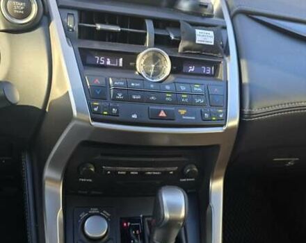 Серый Лексус НХ, объемом двигателя 1.99 л и пробегом 119 тыс. км за 23200 $, фото 22 на Automoto.ua