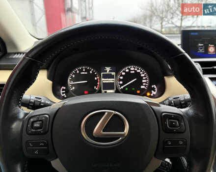 Серый Лексус НХ, объемом двигателя 2 л и пробегом 38 тыс. км за 19999 $, фото 32 на Automoto.ua