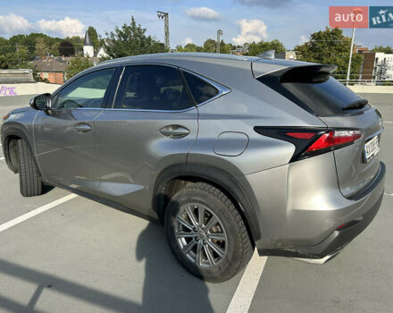 Серый Лексус НХ, объемом двигателя 1.99 л и пробегом 115 тыс. км за 22000 $, фото 3 на Automoto.ua