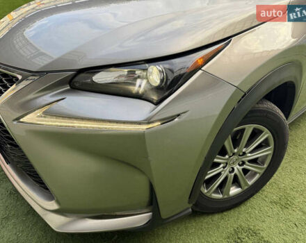 Серый Лексус НХ, объемом двигателя 2 л и пробегом 141 тыс. км за 20900 $, фото 6 на Automoto.ua