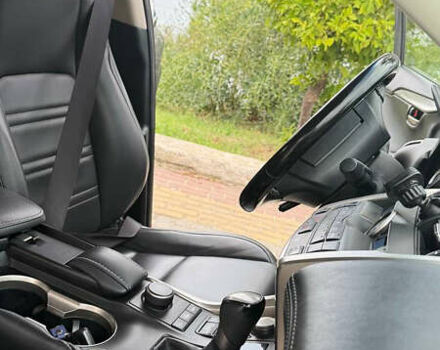 Сірий Лексус НХ, об'ємом двигуна 2.49 л та пробігом 250 тис. км за 25000 $, фото 1 на Automoto.ua