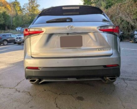 Сірий Лексус НХ, об'ємом двигуна 2 л та пробігом 75 тис. км за 7200 $, фото 6 на Automoto.ua