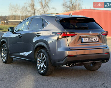 Сірий Лексус НХ, об'ємом двигуна 2 л та пробігом 96 тис. км за 22500 $, фото 5 на Automoto.ua