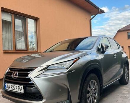 Серый Лексус НХ, объемом двигателя 2.5 л и пробегом 48 тыс. км за 32000 $, фото 1 на Automoto.ua