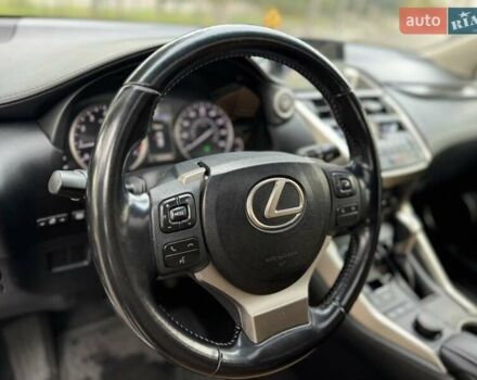 Сірий Лексус НХ, об'ємом двигуна 2 л та пробігом 140 тис. км за 21999 $, фото 22 на Automoto.ua