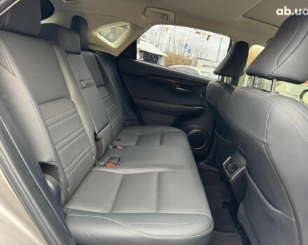 Серый Лексус НХ, объемом двигателя 2 л и пробегом 98 тыс. км за 27740 $, фото 27 на Automoto.ua