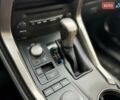 Сірий Лексус НХ, об'ємом двигуна 2 л та пробігом 140 тис. км за 21999 $, фото 23 на Automoto.ua