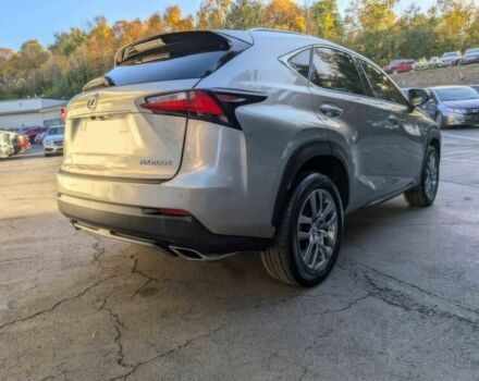 Сірий Лексус НХ, об'ємом двигуна 2 л та пробігом 75 тис. км за 7200 $, фото 7 на Automoto.ua