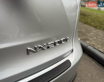 Серый Лексус НХ, объемом двигателя 2 л и пробегом 38 тыс. км за 19999 $, фото 10 на Automoto.ua