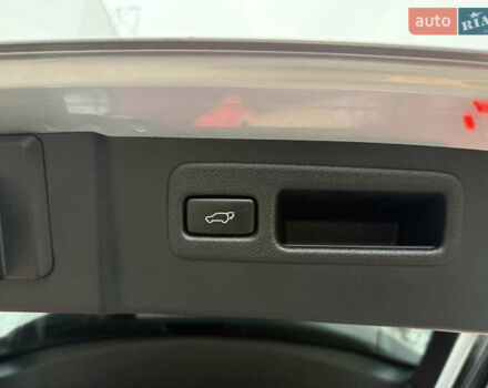 Серый Лексус НХ, объемом двигателя 2 л и пробегом 38 тыс. км за 19999 $, фото 13 на Automoto.ua