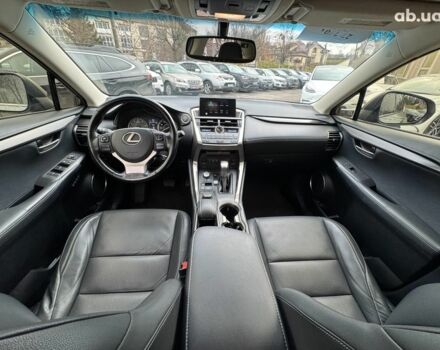 Серый Лексус НХ, объемом двигателя 2 л и пробегом 98 тыс. км за 27740 $, фото 31 на Automoto.ua