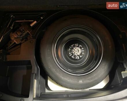 Сірий Лексус НХ, об'ємом двигуна 2 л та пробігом 87 тис. км за 22000 $, фото 30 на Automoto.ua