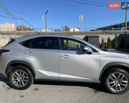 Сірий Лексус НХ, об'ємом двигуна 2 л та пробігом 87 тис. км за 22000 $, фото 6 на Automoto.ua