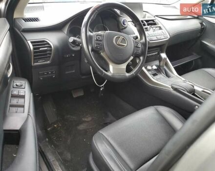 Сірий Лексус НХ, об'ємом двигуна 2.5 л та пробігом 82 тис. км за 7800 $, фото 7 на Automoto.ua