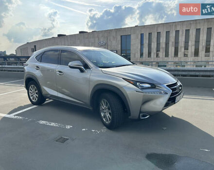 Серый Лексус НХ, объемом двигателя 1.99 л и пробегом 115 тыс. км за 22000 $, фото 2 на Automoto.ua